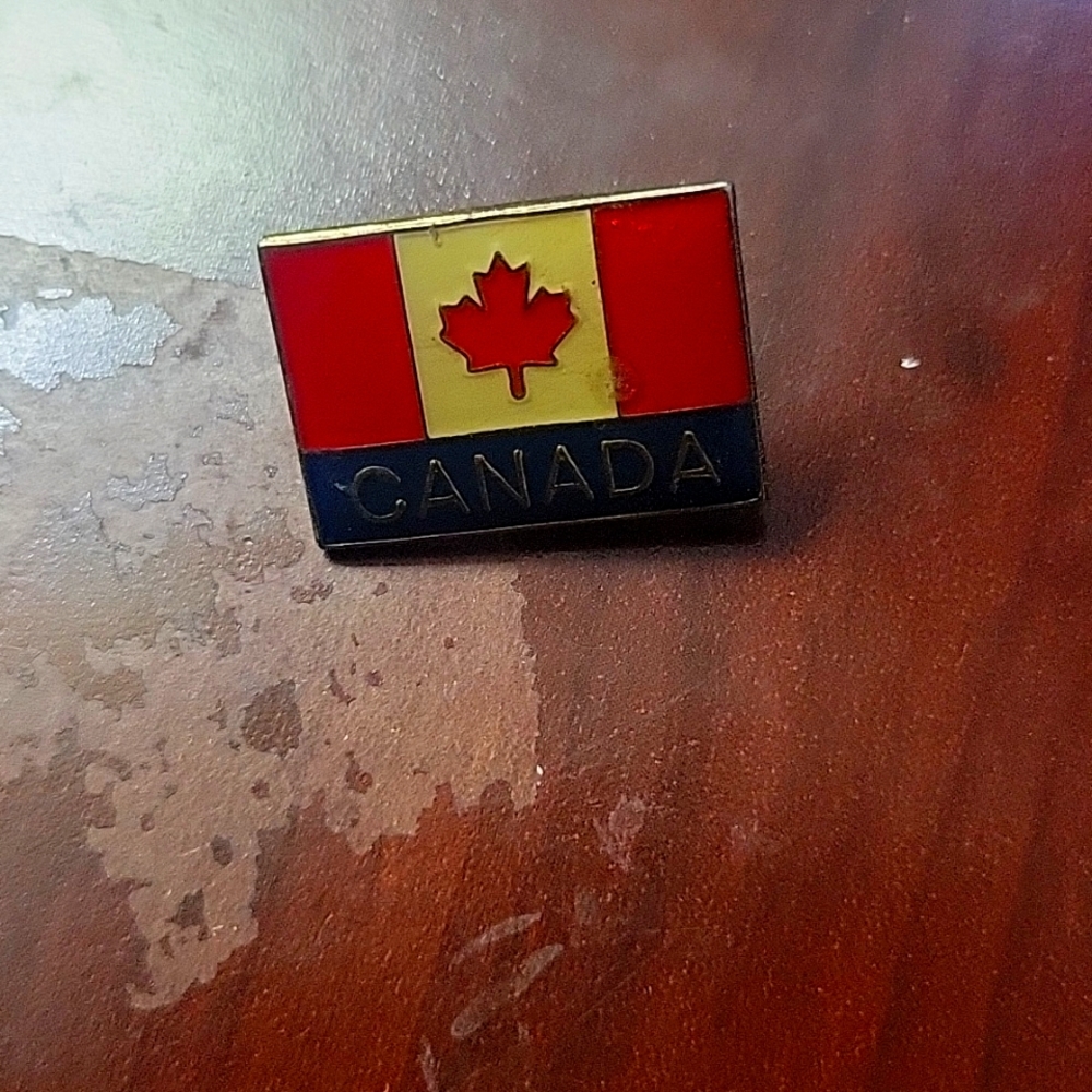 Canadian Lapel pin